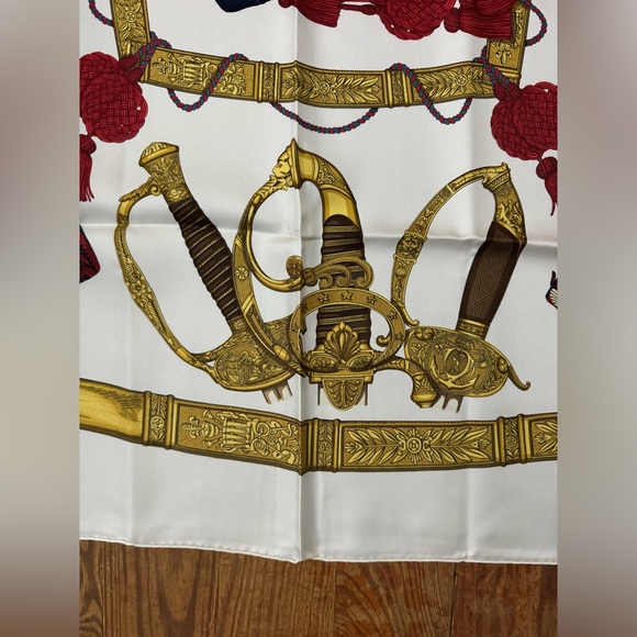 HERMES Scarf Carre90 Silk Square GRAND UNIFORME with box like new - Picture 6 of 8